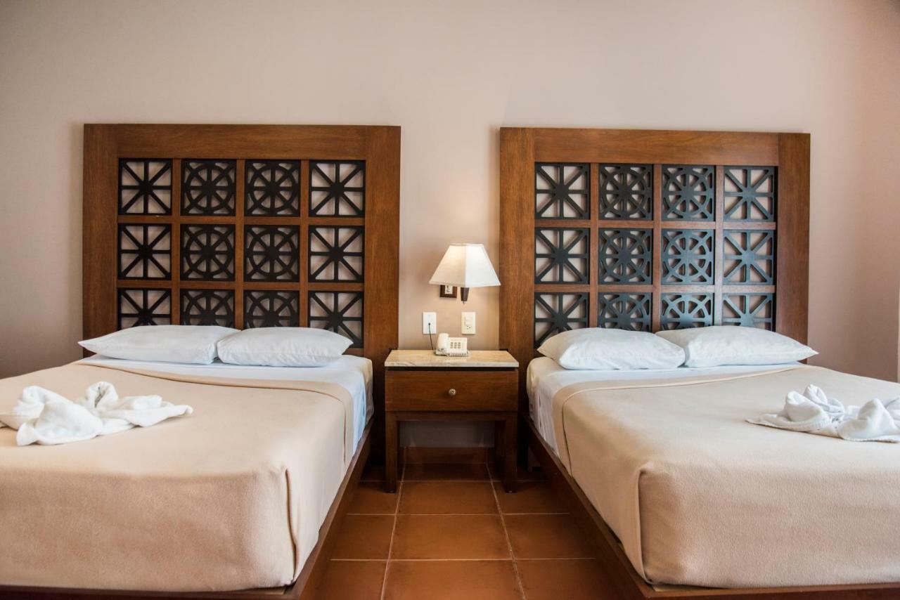 Tecnohotel Valladolid Valladolid  Buitenkant foto